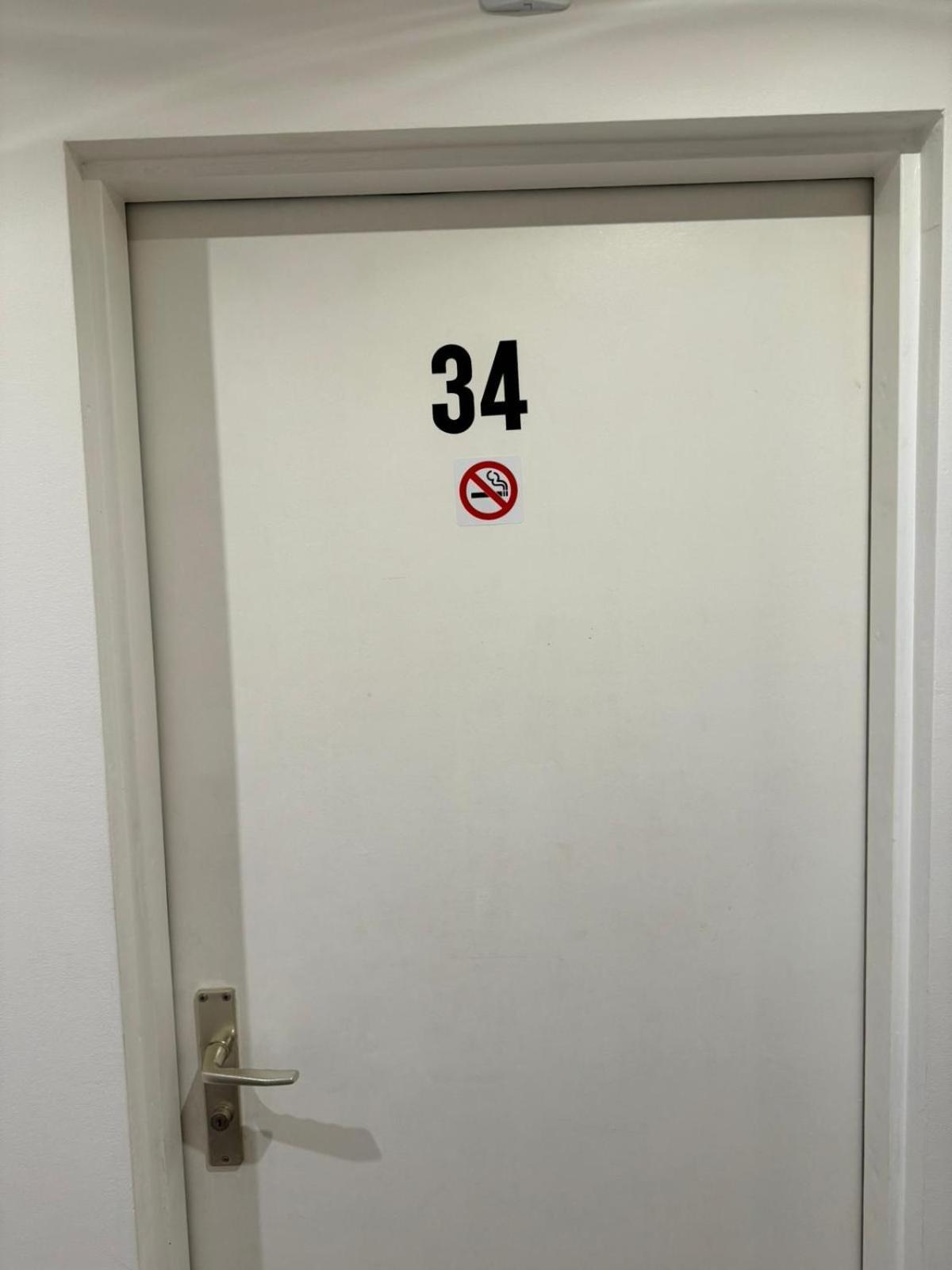 Haus Zum Ruetli Daire Chur Oda fotoğraf
